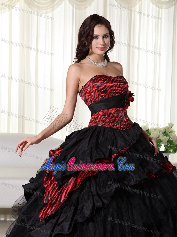 Red and Black Organza Strapless Leopard Sweet 15 Dresses with Ruffles