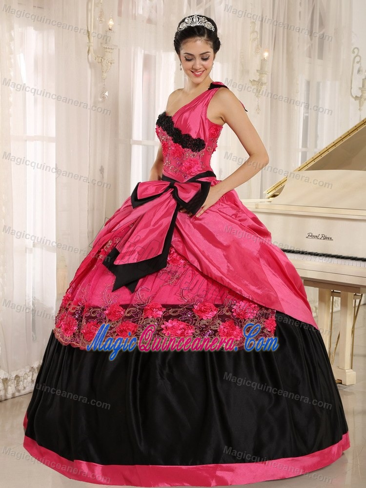 Hot Pink and Black One Shoulder Dresses for a Quince with Bowknot