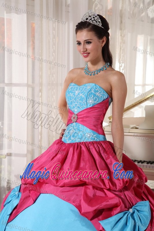 Pink and Blue Pick ups Bows Sweet 16 Dress in Sao Goncalo Brazil