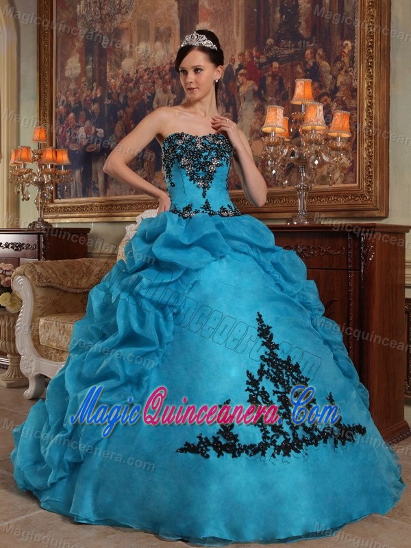Best Teal Ball Gown Quinceanera Dresses with Black Appliques
