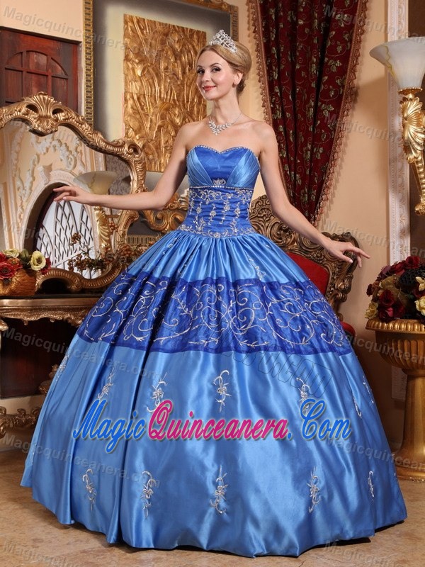 Desirable Stylish Blue Ball Gown Sweet 15 Dress with Embroidery