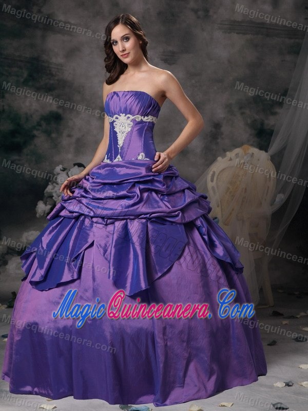 Taffeta Strapless Purple Pick Ups Sweet 15 Dress in Jacaltenango