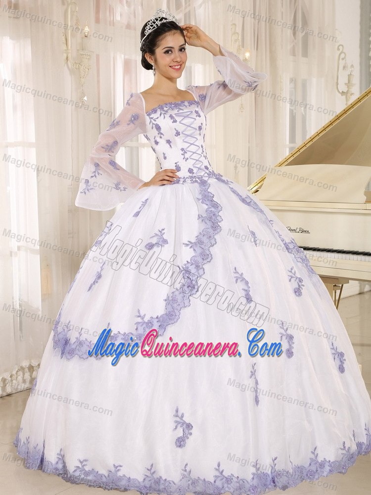 Square Neck Long Sleeves Appliqued White Quinceanera Gowns