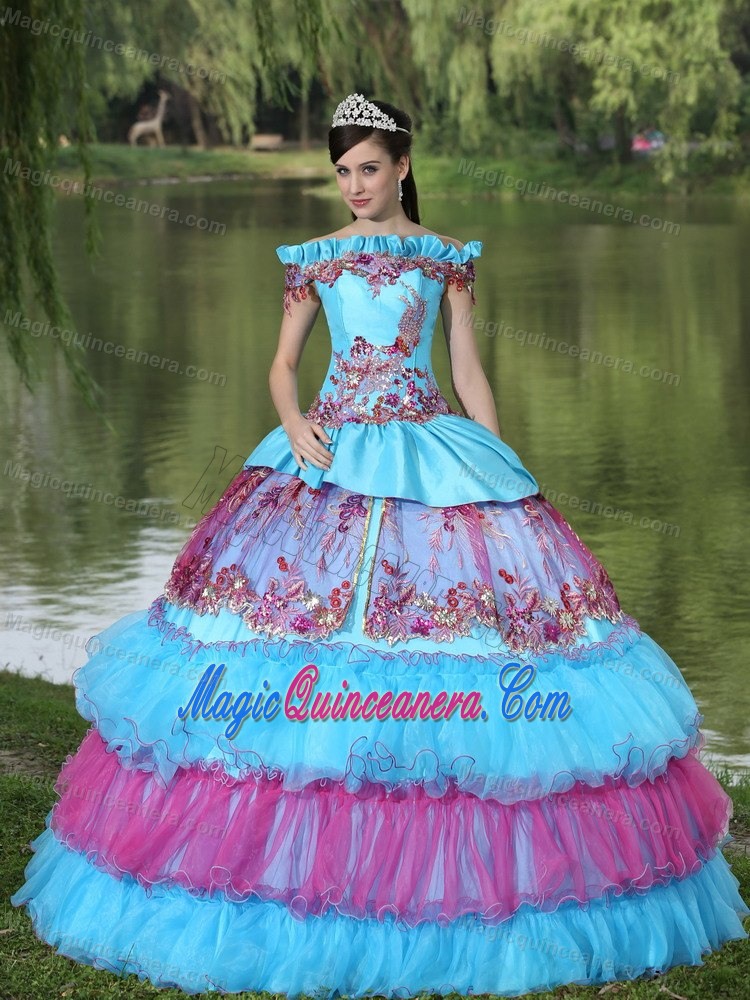 Traditional Off-the-shoulder Multi-color Dresses for Sweet 16