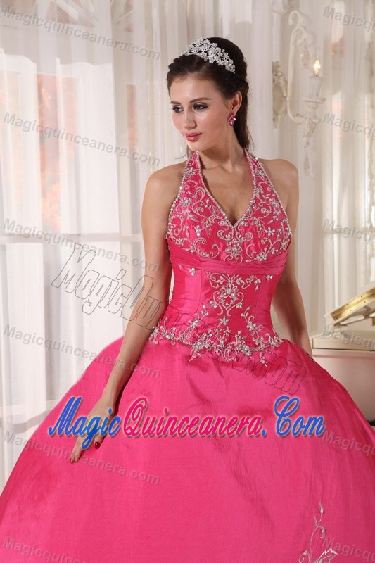 Dressy Red Halter Ball Gown Appliqued Dresses for Sweet 15