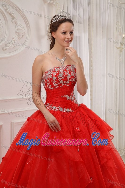 Best Red Organza Strapless Quince Dresses with Beading and Ruffles