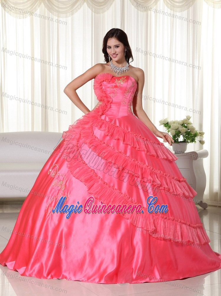 Coral Red Ball Gown Quinceanera Gown with Flouncing and Appliques