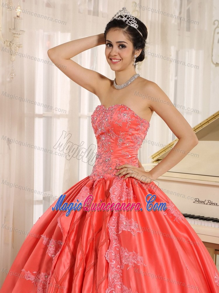 Watermelon Red Sweetheart Taffeta Quinceanera Gown with Appliques