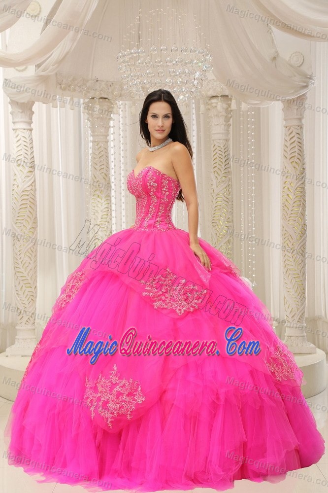 Appliqued Hot Pink Floor Length Quinceanera Dresses of Sweetheart