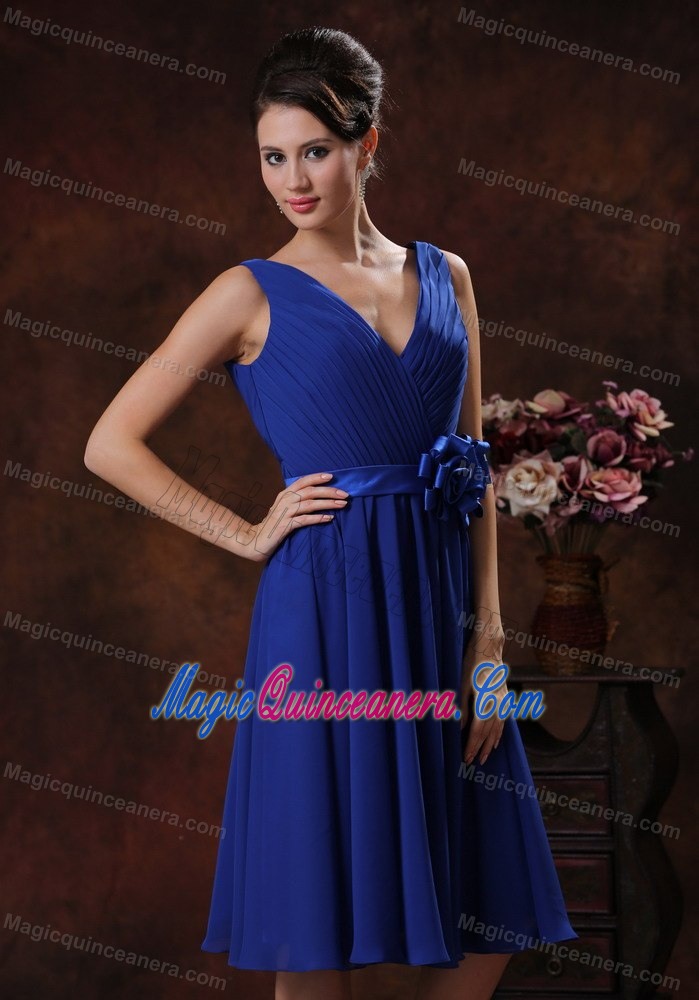 Royal Blue V-neck with Flowers Quinceanera Dama Dresses in Bergen