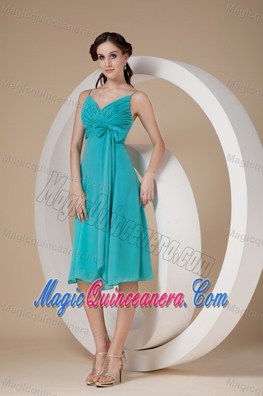 Turquoise Spaghetti Straps Knee-length Dama Dress in Backnang Germany