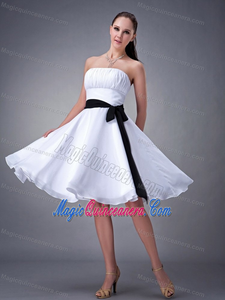 White Strapless Knee-length Chiffon with Sash Dama Dress in Chester