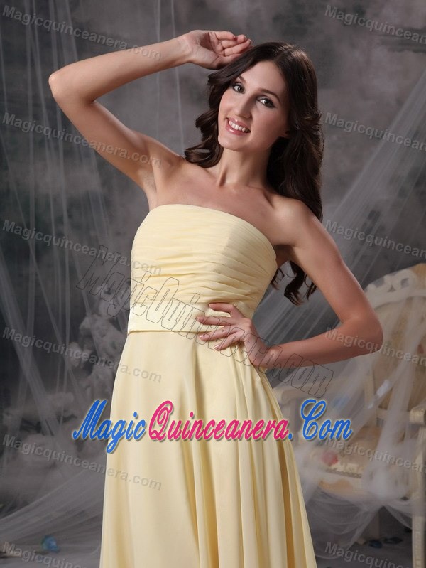 Yellow Strapless Tea-length Chiffon Dama Dress in Backband Germany