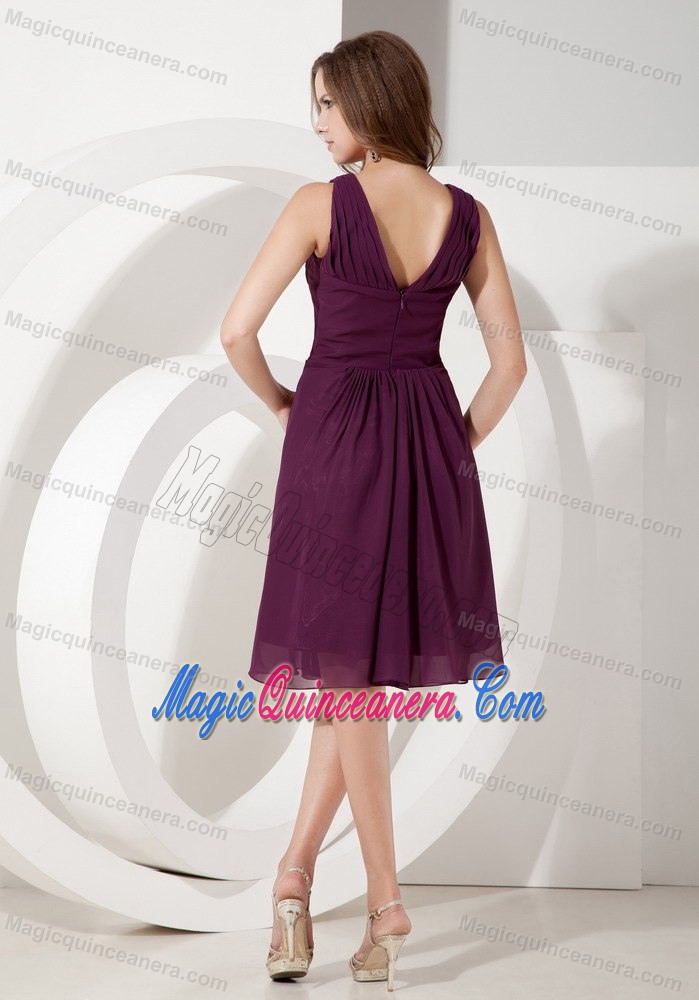 Purple V-neck Knee-length Empire Chiffon Dama Dresses in Cambridge