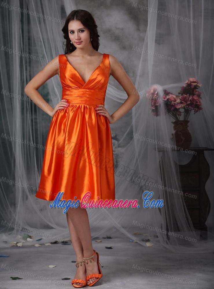 Orange Red V-neck Knee-length Taffeta Dama Dress in Backband Germany