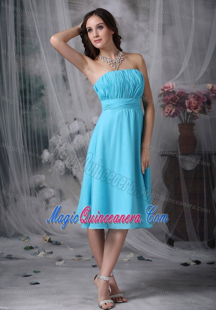 Aqua Blue Strapless Knee-length Chiffon Dama Dresses in Belfast