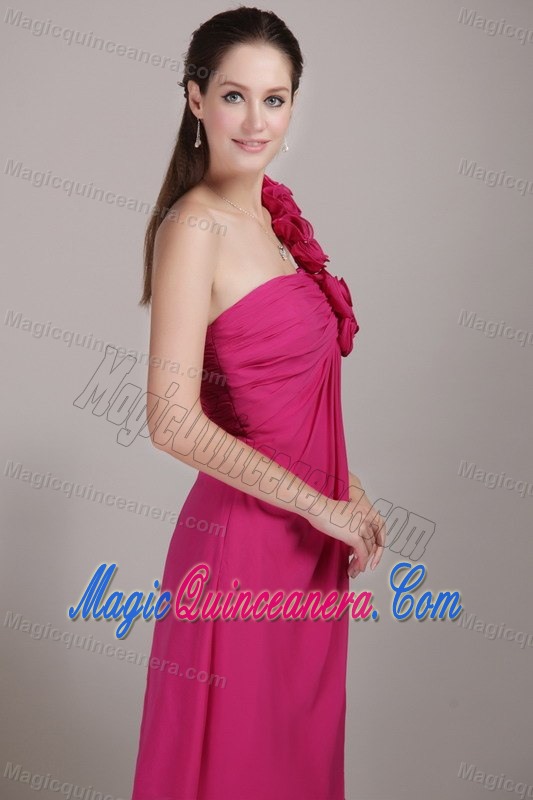 Flowers Accent One Shoulder 15 Dresses for Damas in Fuchsia Color