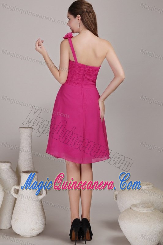 Flowers Accent One Shoulder 15 Dresses for Damas in Fuchsia Color
