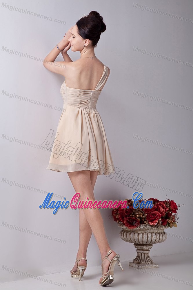 Champagne One Shoulder Mini Length Dama Dress for Quinceaneras