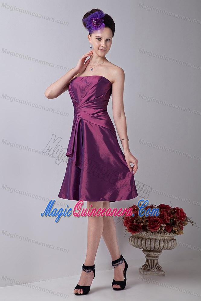 Purple Strapless Taffeta Dama Quinceanera Dresses in Purple Color