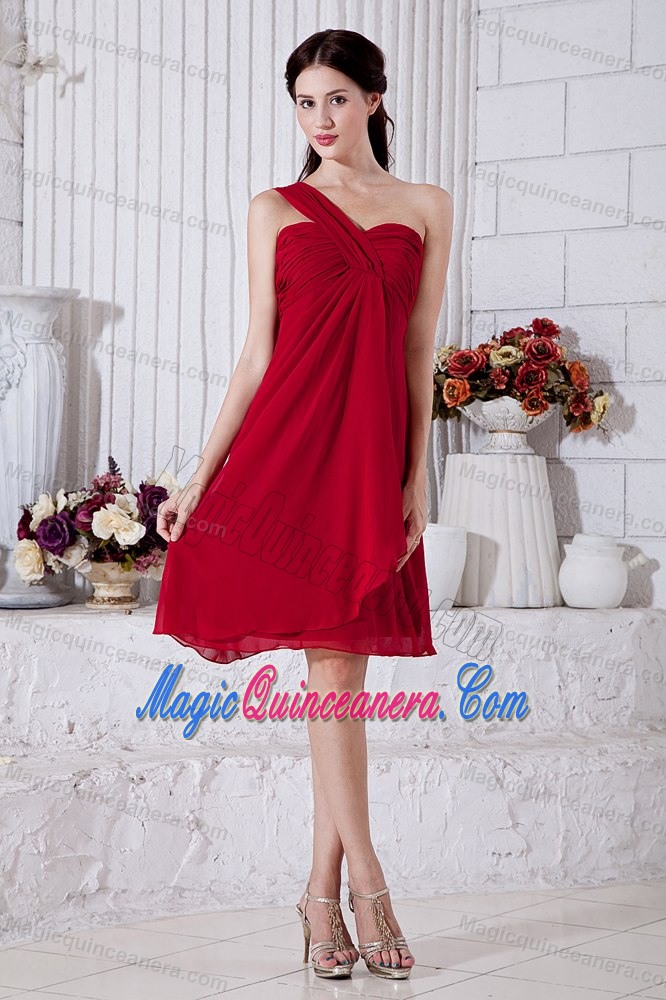 Ruched One Shoulder Chiffon Quinceanera Dama Dresses in Wine Red