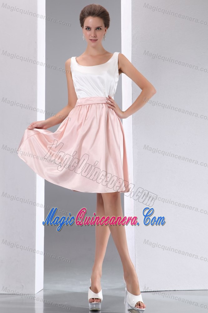 White and Pink Scoop Mini Length 15 Dresses for Damas of Sleeveless