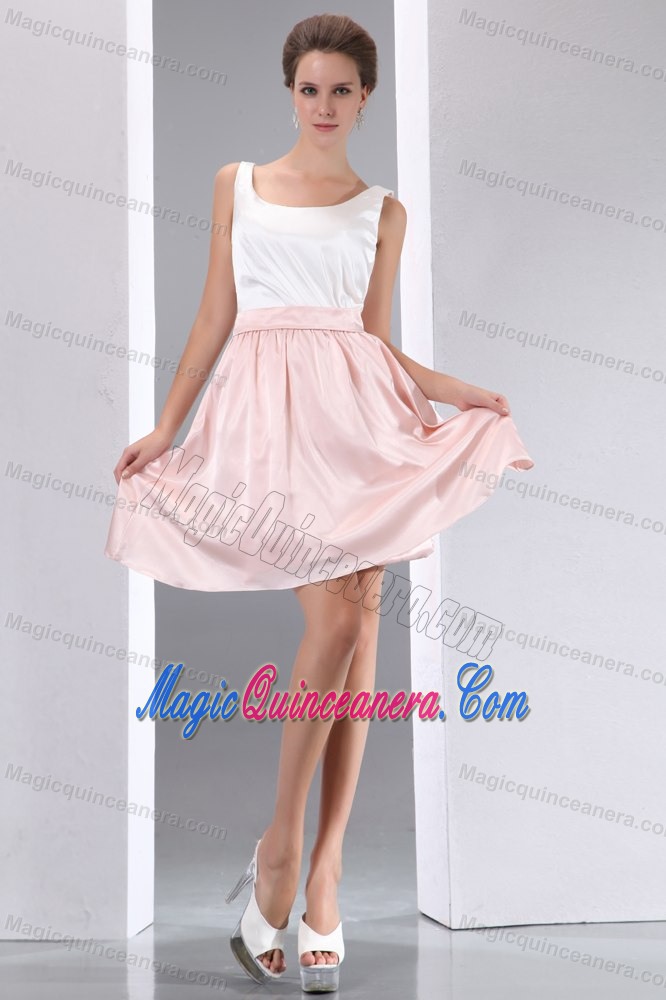 White and Pink Scoop Mini Length 15 Dresses for Damas of Sleeveless