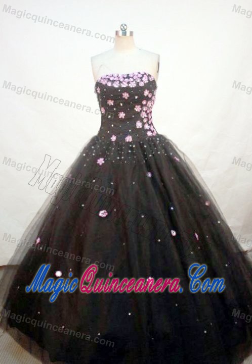 Black Appliques A-line Strapless Quinceanera Gown Sequined