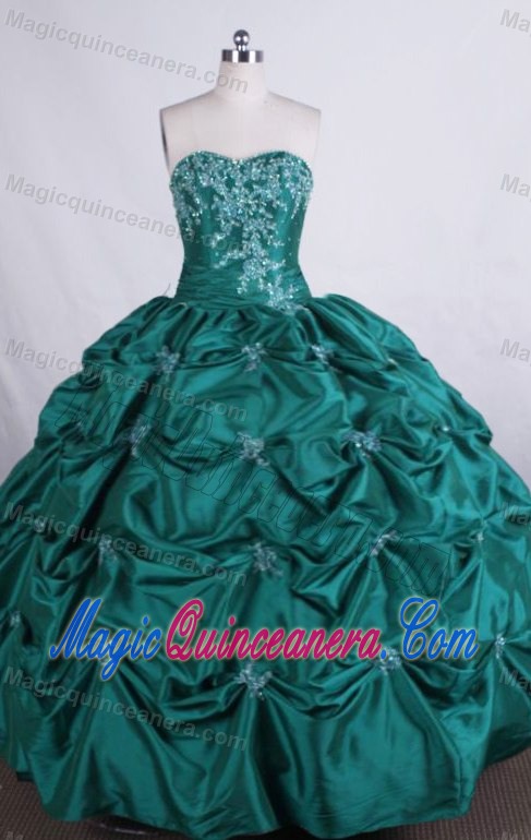 Sweetheart beaded appliques Green Pick-ups Quince Dresses