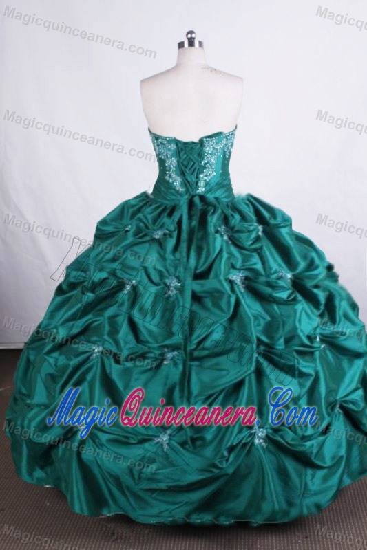 Sweetheart beaded appliques Green Pick-ups Quince Dresses