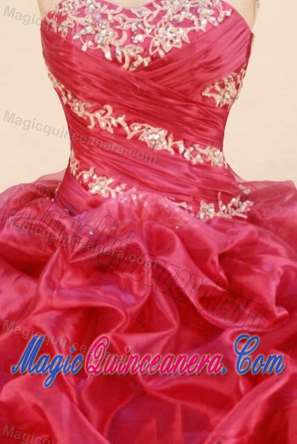 2013 Sweetheart Appliques Pick-ups Quinceanera Gown in Red