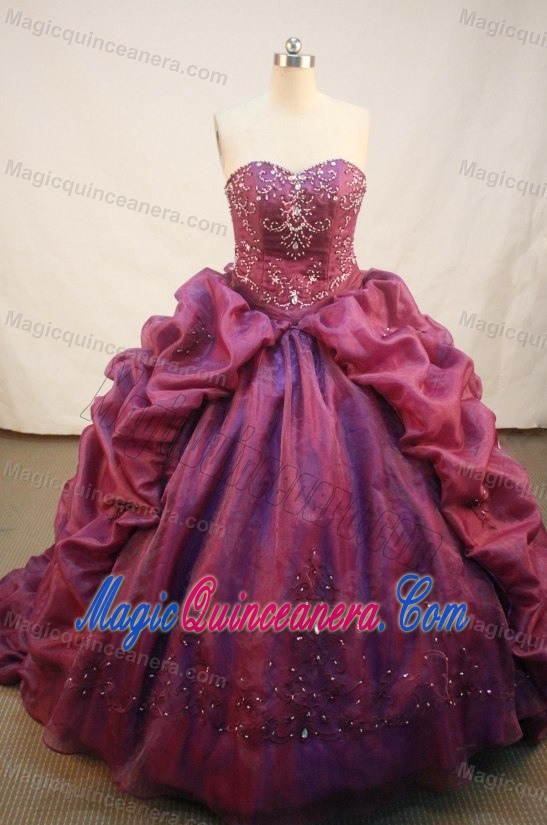 Burgundy Beaded Appliques Quinceanera Dresses with Sweep Train