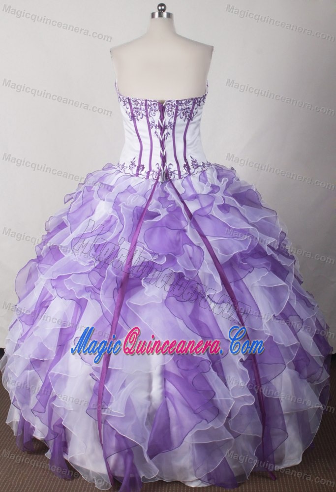 Embroidery Organza White and Purple Quinceanera Dress with Ruffles
