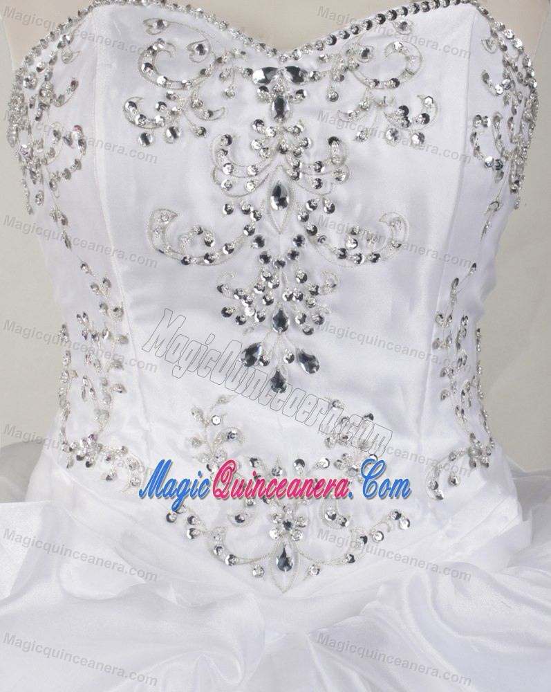 Brush Train Beading Appliques White Dress for Sweet 16 Quinceanera