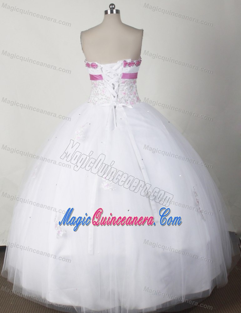 Appliques White Beading Tulle Quinceanera Dresses in Bairnsdale