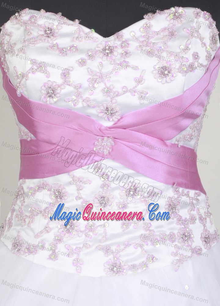 Appliques Sweetheart White Bundaberg Sweet 16 Dress for Quinceanera