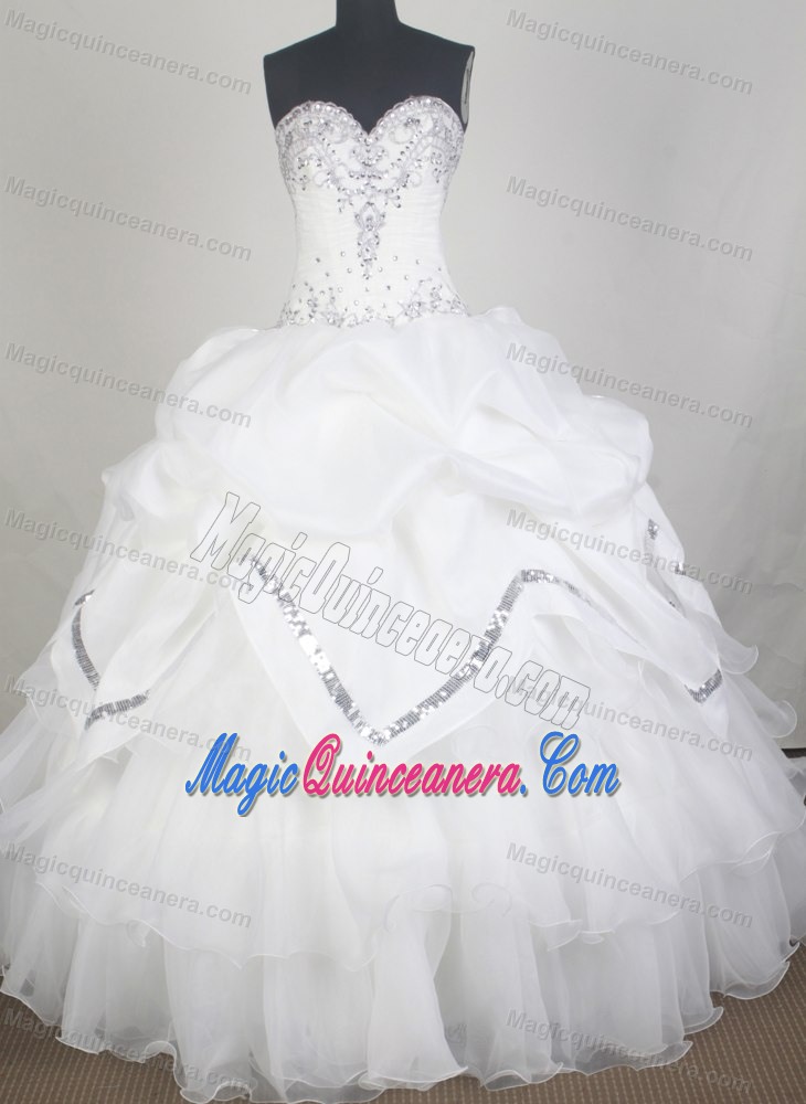 Appliques Sequined Hem Ruched White Quinceanera Dress for Sweet 15