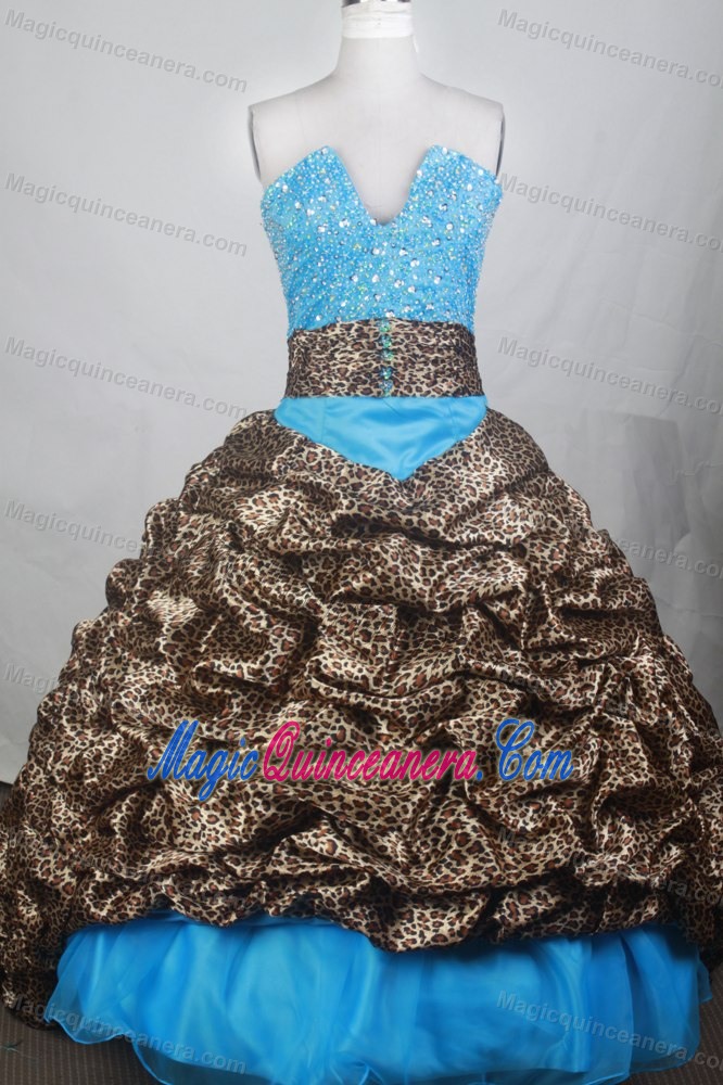 Leopard V-neck Blue Beaded Quinceanera Dresses with Brush Train