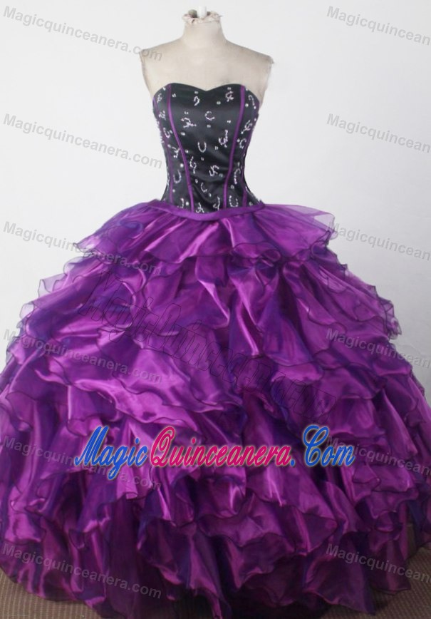 Sweetheart Beading Ruffled Quinceanera Dress in Purple and Black