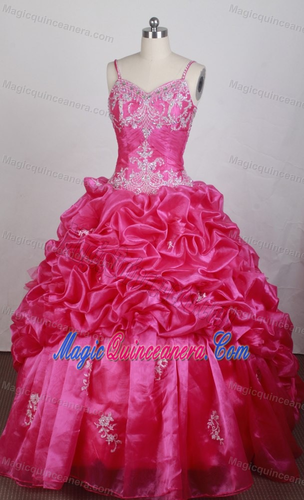 Appliques Beading Straps Pick-ups Hot Pink Dresses For a Quince
