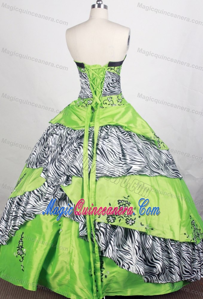 Strapless Zebra and Appliques Green Quinceanera Gowns Dresses