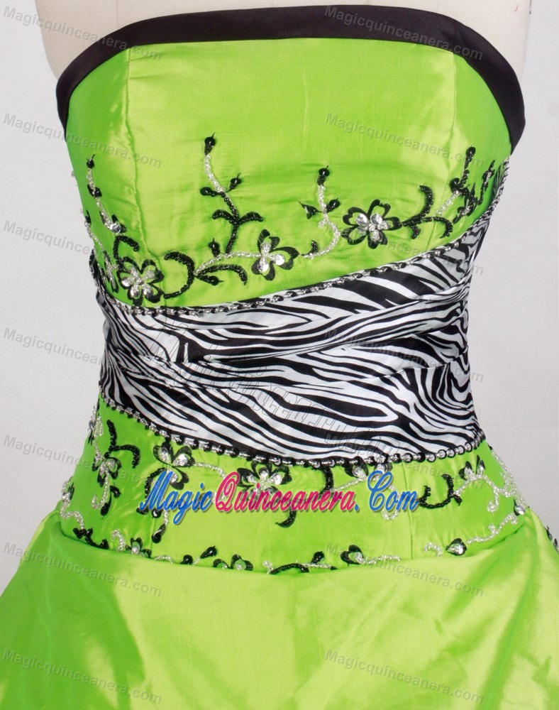 Strapless Zebra and Appliques Green Quinceanera Gowns Dresses