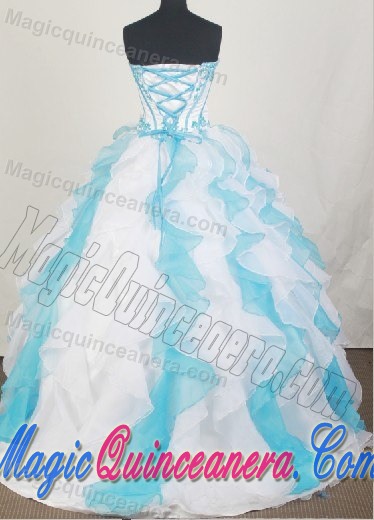 Sweetheart Beading Appliques Dresses For a Quince with Ruffles in White and Blue