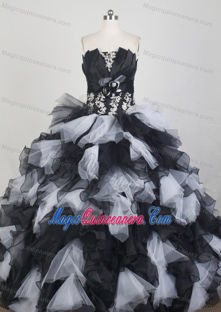 Pleated Slot Strapless Ruffled Sweet 16 Dresses in Black and White