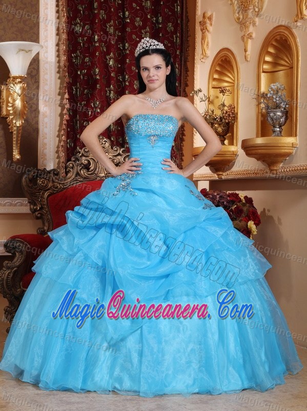 Baby Blue Strapless Dresses for 15 with Appliques and Pick ups