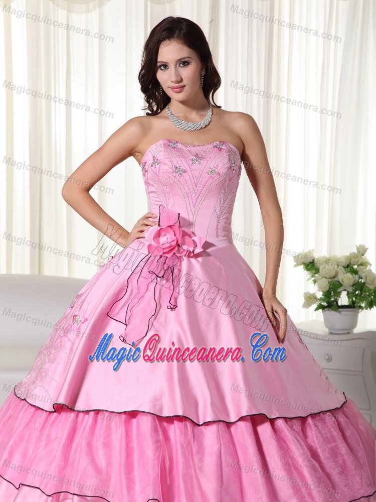 Rose Pink Ball Gown Dresses for A Quince with Flowers and Layers