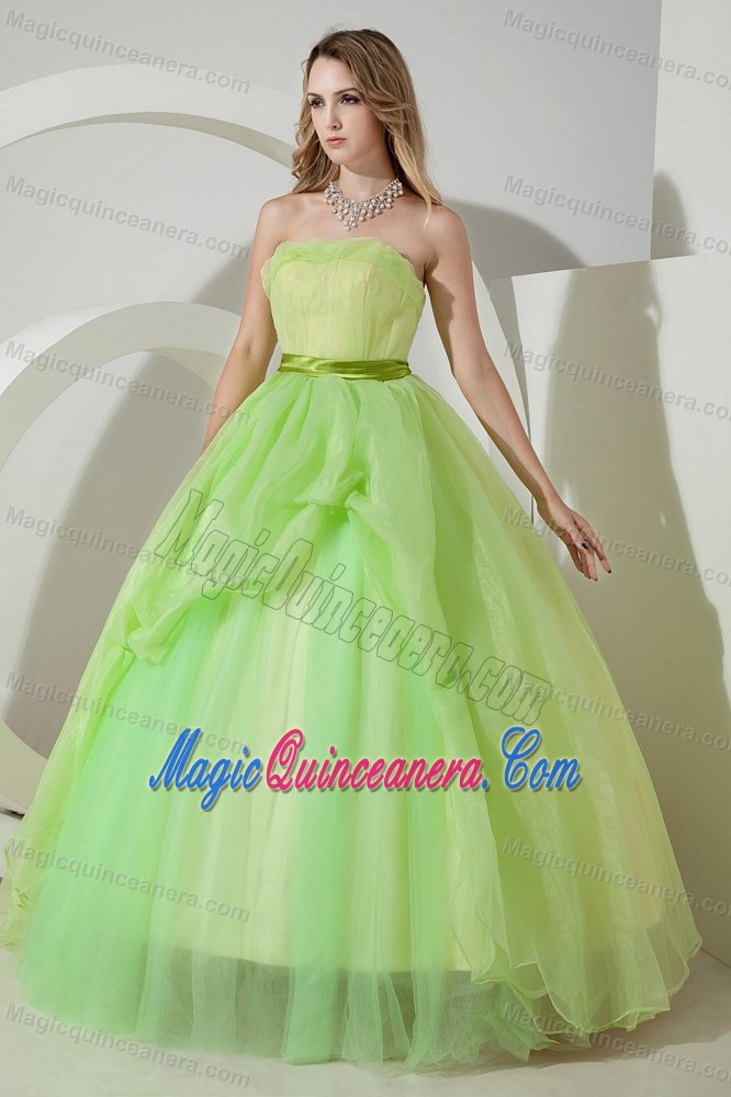 Spring Green Organza Sash Dresses for A Quince of Floor Length