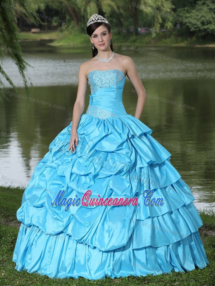 Aqua Blue Strapless Sweet Sixteen Dresses with Beading and Pick ups