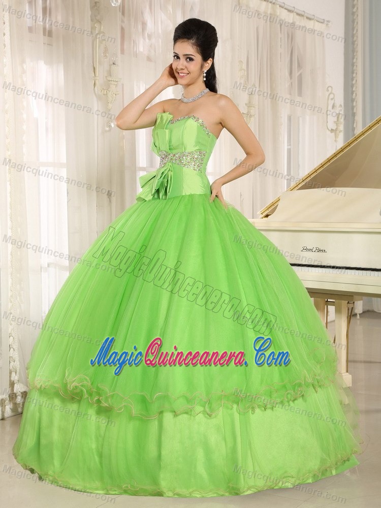 Beaded Bowknot Strapless Spring Green Sweet Sixteen Dresses 2013