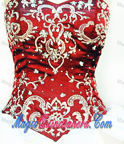 Embroidery Floor-length Sweetheart Ruched White Quinceanera Gowns